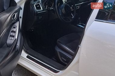 Седан Mazda 6 2013 в Запоріжжі