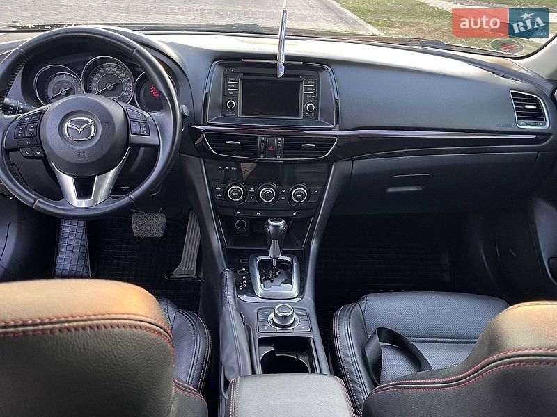 Универсал Mazda 6 2013 в Александрие