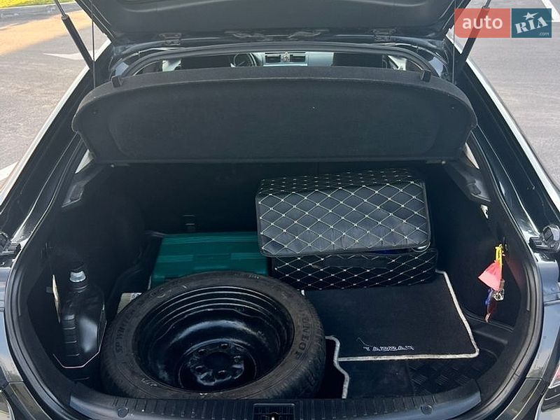Седан Mazda 6 2008 в Рівному