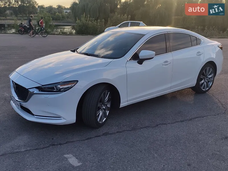 Mazda 6