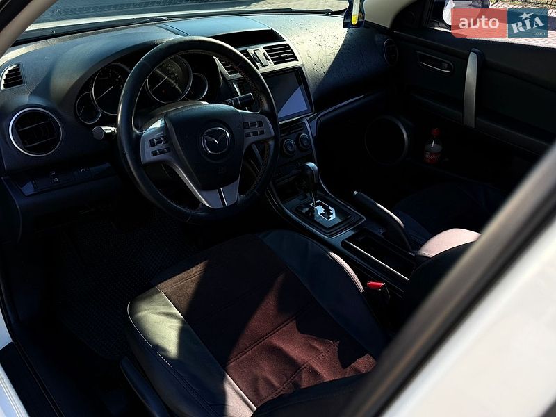 Седан Mazda 6 2008 в Мукачево
