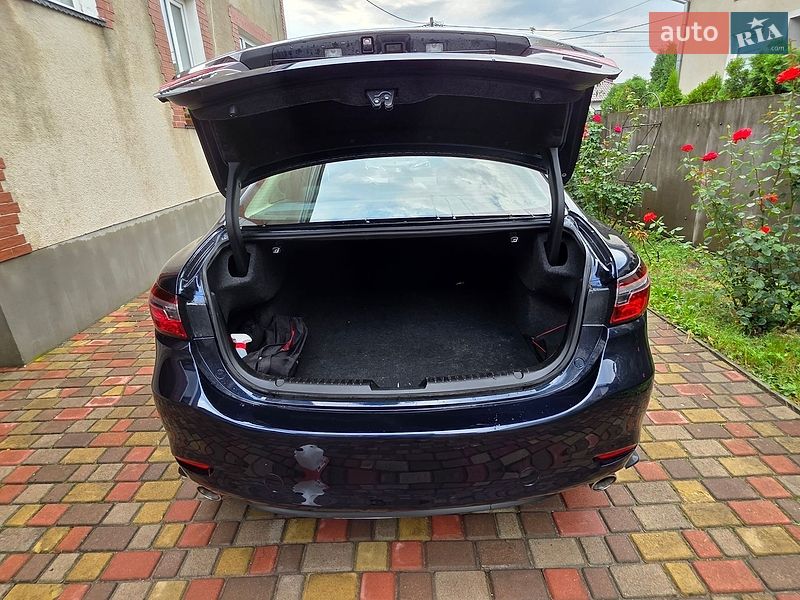 Седан Mazda 6 2018 в Києві