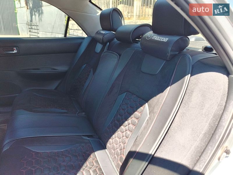Седан Mazda 6 2005 в Запоріжжі