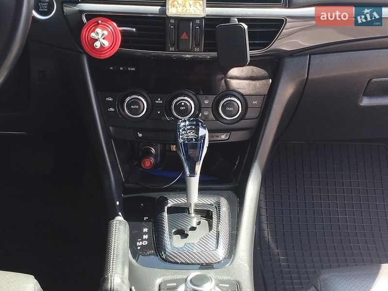Седан Mazda 6 2013 в Кривому Розі