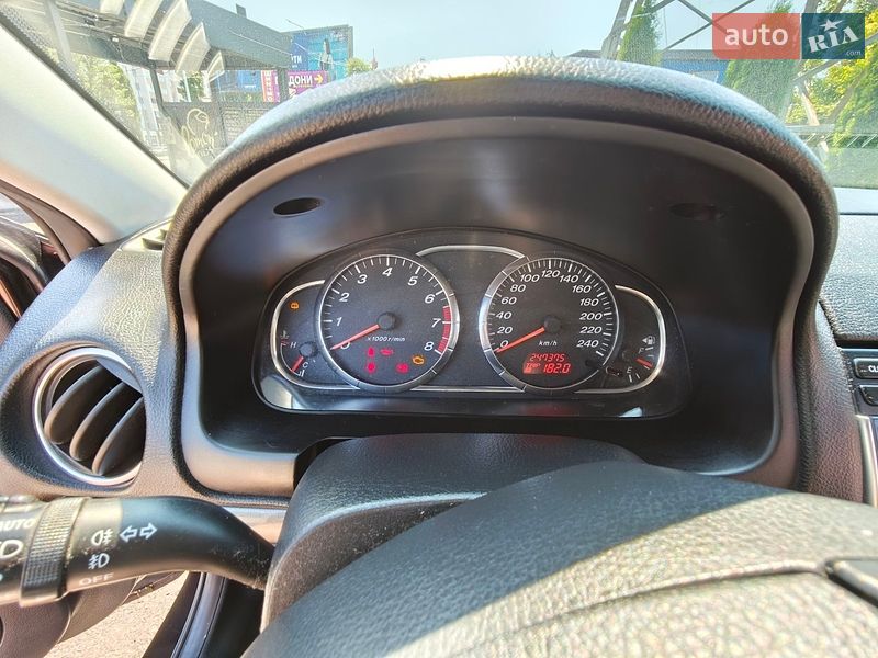 Седан Mazda 6 2006 в Києві