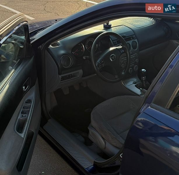 Лифтбек Mazda 6 2002 в Одессе