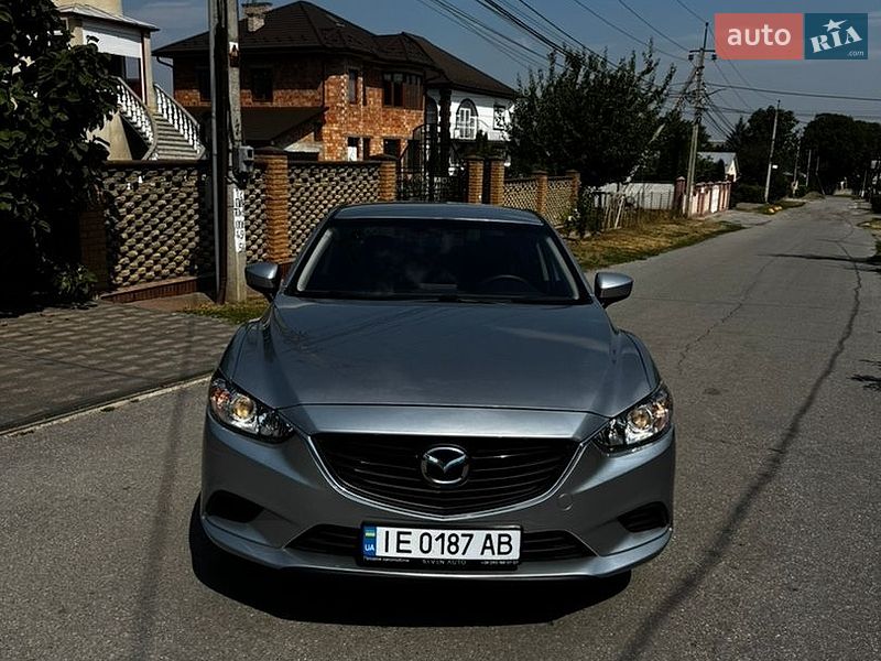 Седан Mazda 6 2016 в Черновцах