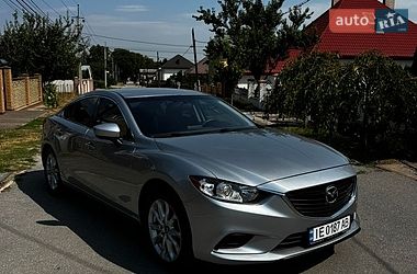 Седан Mazda 6 2016 в Черновцах