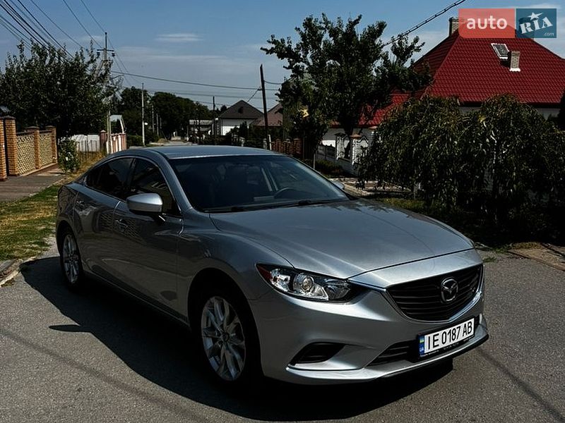 Седан Mazda 6 2016 в Черновцах