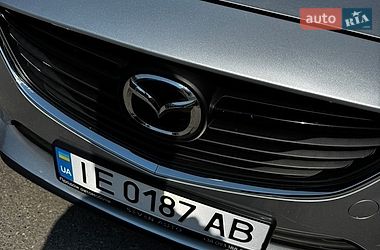 Седан Mazda 6 2016 в Чернівцях