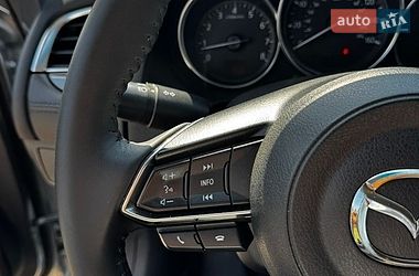 Седан Mazda 6 2016 в Черновцах