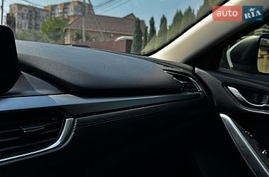 Седан Mazda 6 2016 в Черновцах