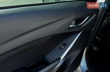 Седан Mazda 6 2016 в Черновцах