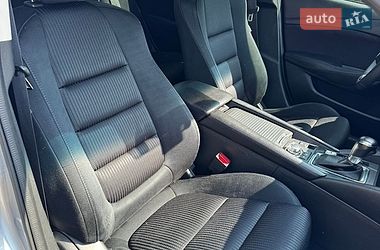 Седан Mazda 6 2016 в Чернівцях