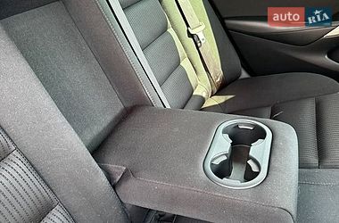 Седан Mazda 6 2016 в Черновцах
