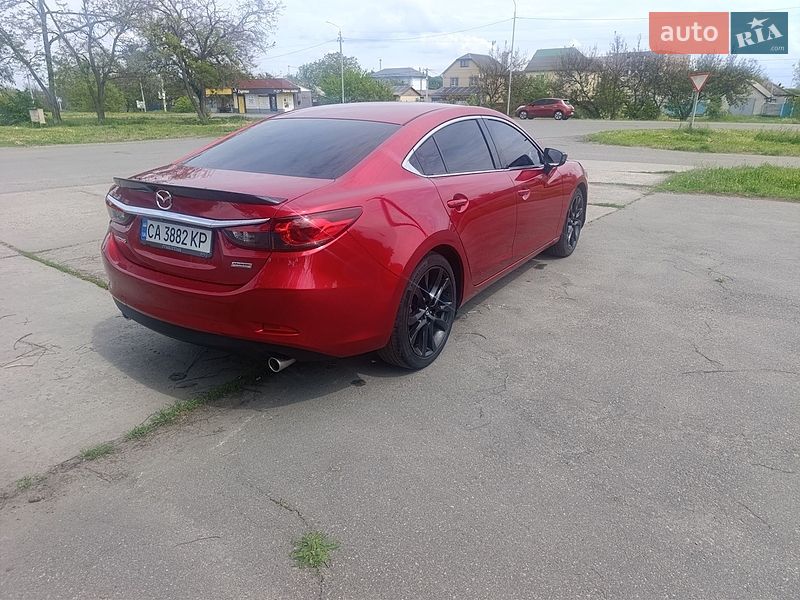 Седан Mazda 6 2015 в Черкасах