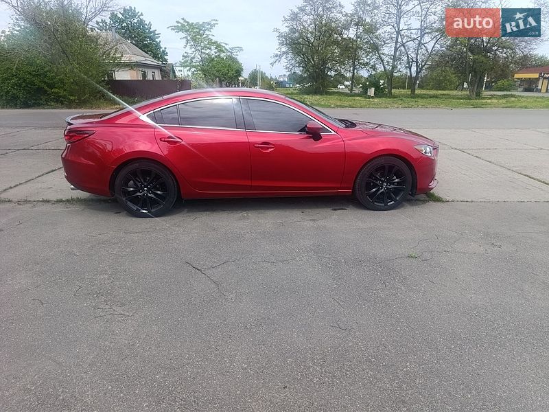 Седан Mazda 6 2015 в Черкасах