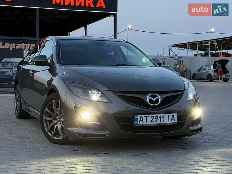 Mazda 6