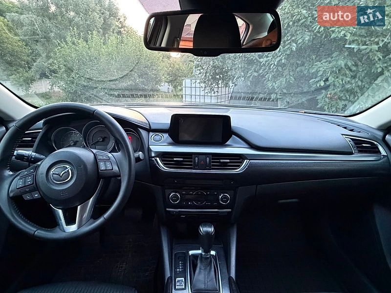 Седан Mazda 6 2015 в Киеве