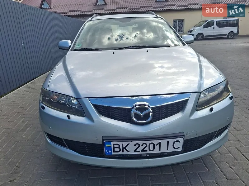 Mazda 6