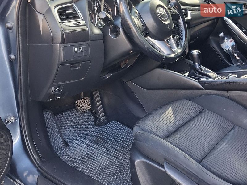 Седан Mazda 6 2015 в Ірпені
