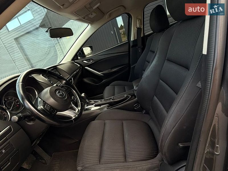 Седан Mazda 6 2014 в Кропивницком