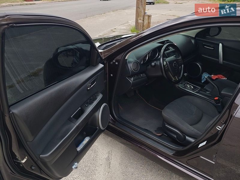 Седан Mazda 6 2009 в Запоріжжі