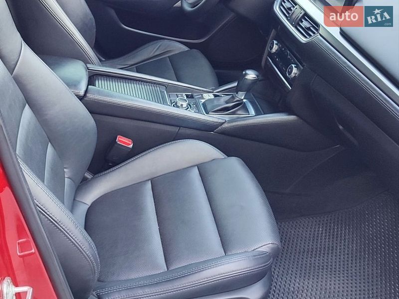 Седан Mazda 6 2015 в Кременчуці
