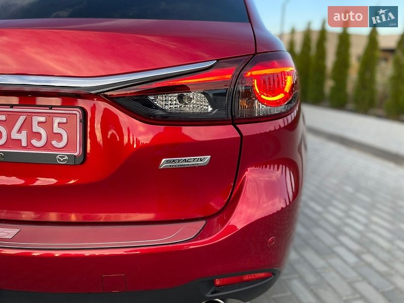 Універсал Mazda 6 2015 в Луцьку