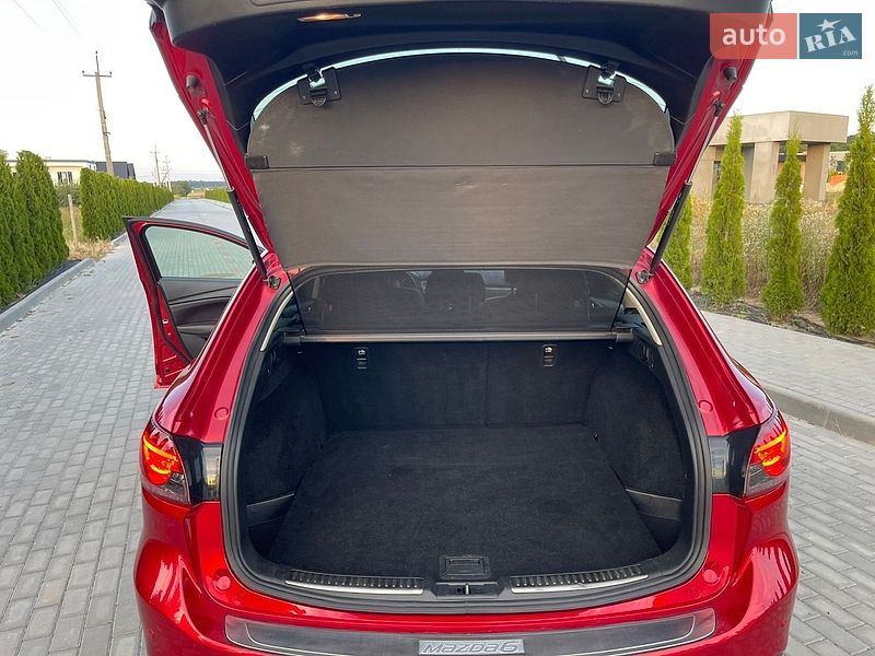Універсал Mazda 6 2015 в Луцьку