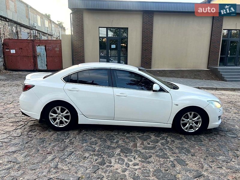 Седан Mazda 6 2008 в Киеве
