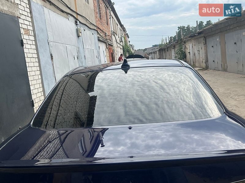 Седан Mazda 6 2003 в Києві