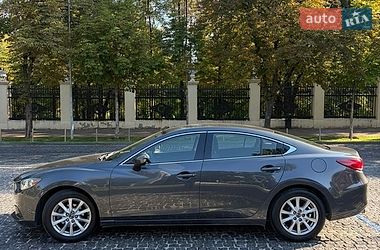 Седан Mazda 6 2016 в Днепре