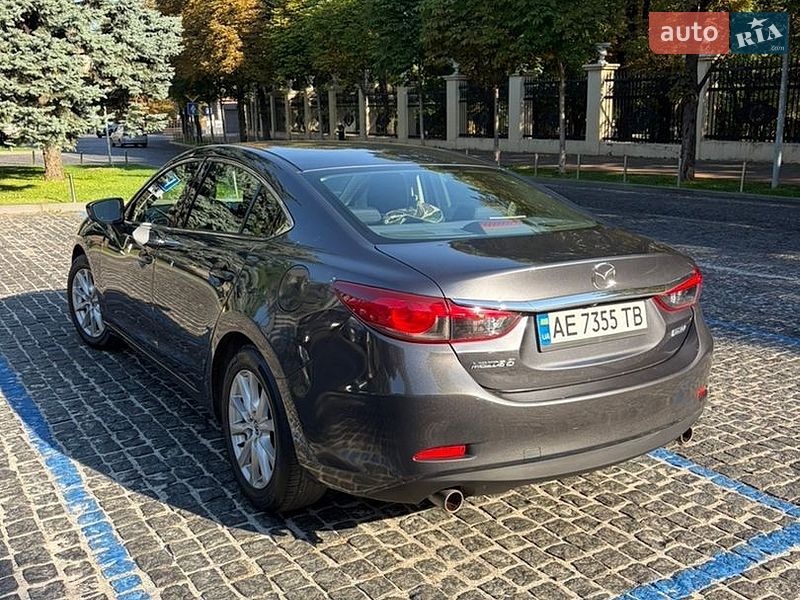 Седан Mazda 6 2016 в Днепре