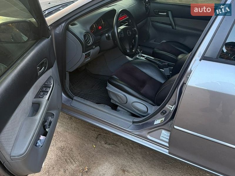 Седан Mazda 6 2006 в Киеве