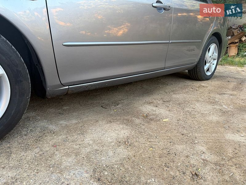 Седан Mazda 6 2006 в Киеве