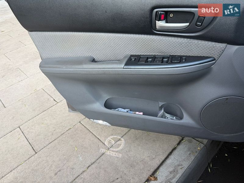Седан Mazda 6 2006 в Киеве