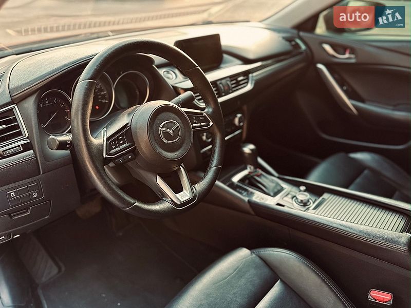 Седан Mazda 6 2016 в Києві