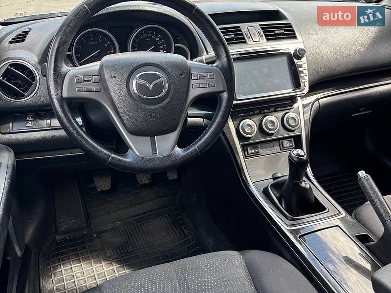 Седан Mazda 6 2008 в Запорожье