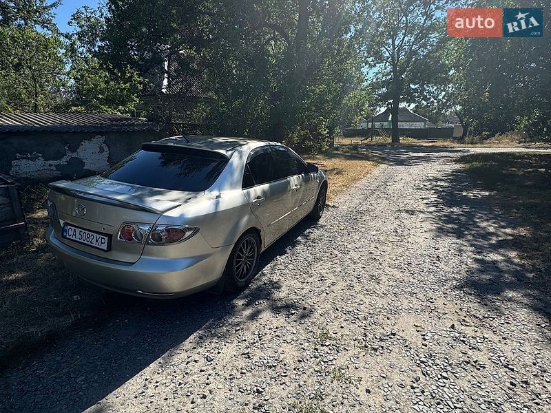 Седан Mazda 6 2003 в Ватутіному