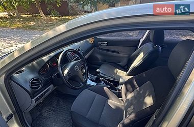Седан Mazda 6 2003 в Ватутіному