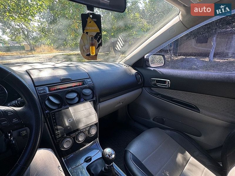 Седан Mazda 6 2003 в Ватутіному