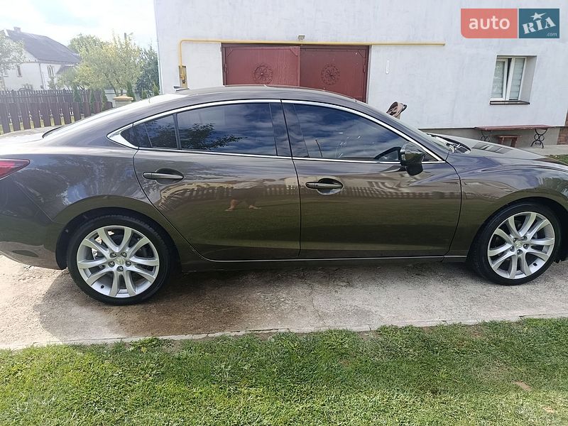 Седан Mazda 6 2016 в Стрые