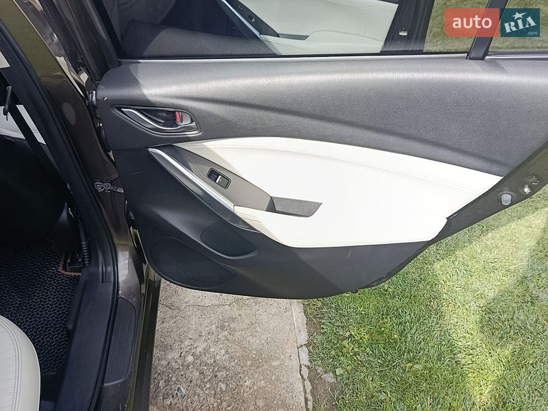 Седан Mazda 6 2016 в Стрые
