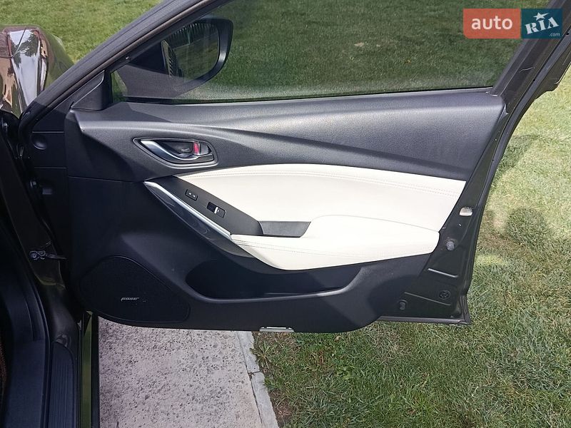 Седан Mazda 6 2016 в Стрые
