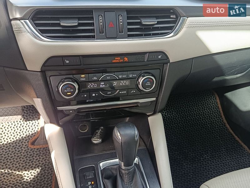 Седан Mazda 6 2016 в Стрые