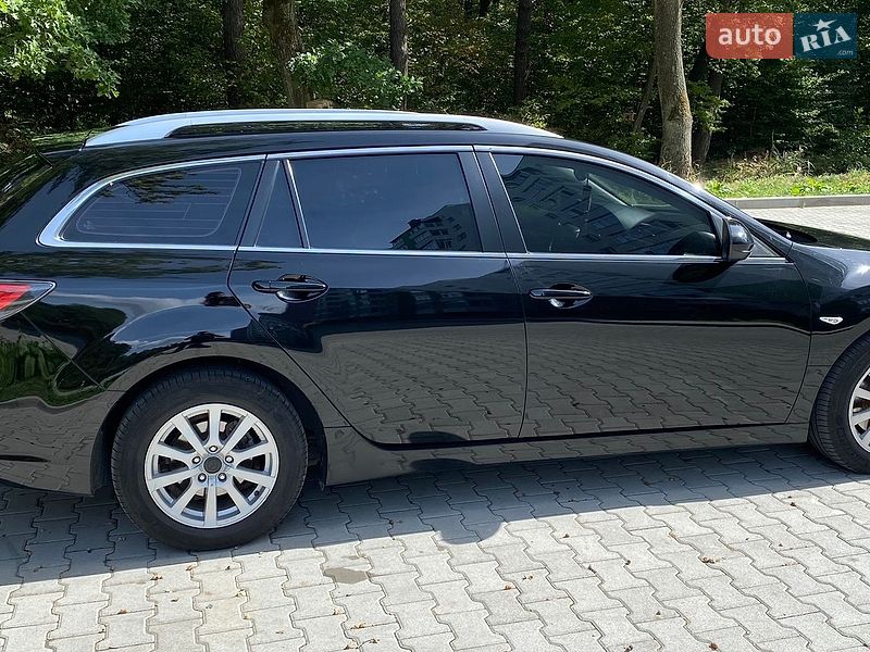 Універсал Mazda 6 2008 в Новояворівську