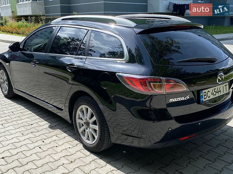 Універсал Mazda 6 2008 в Новояворівську