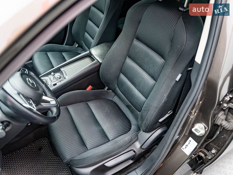 Седан Mazda 6 2017 в Киеве