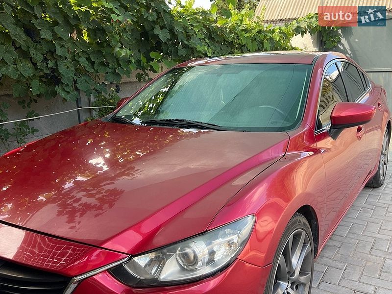 Седан Mazda 6 2014 в Запоріжжі